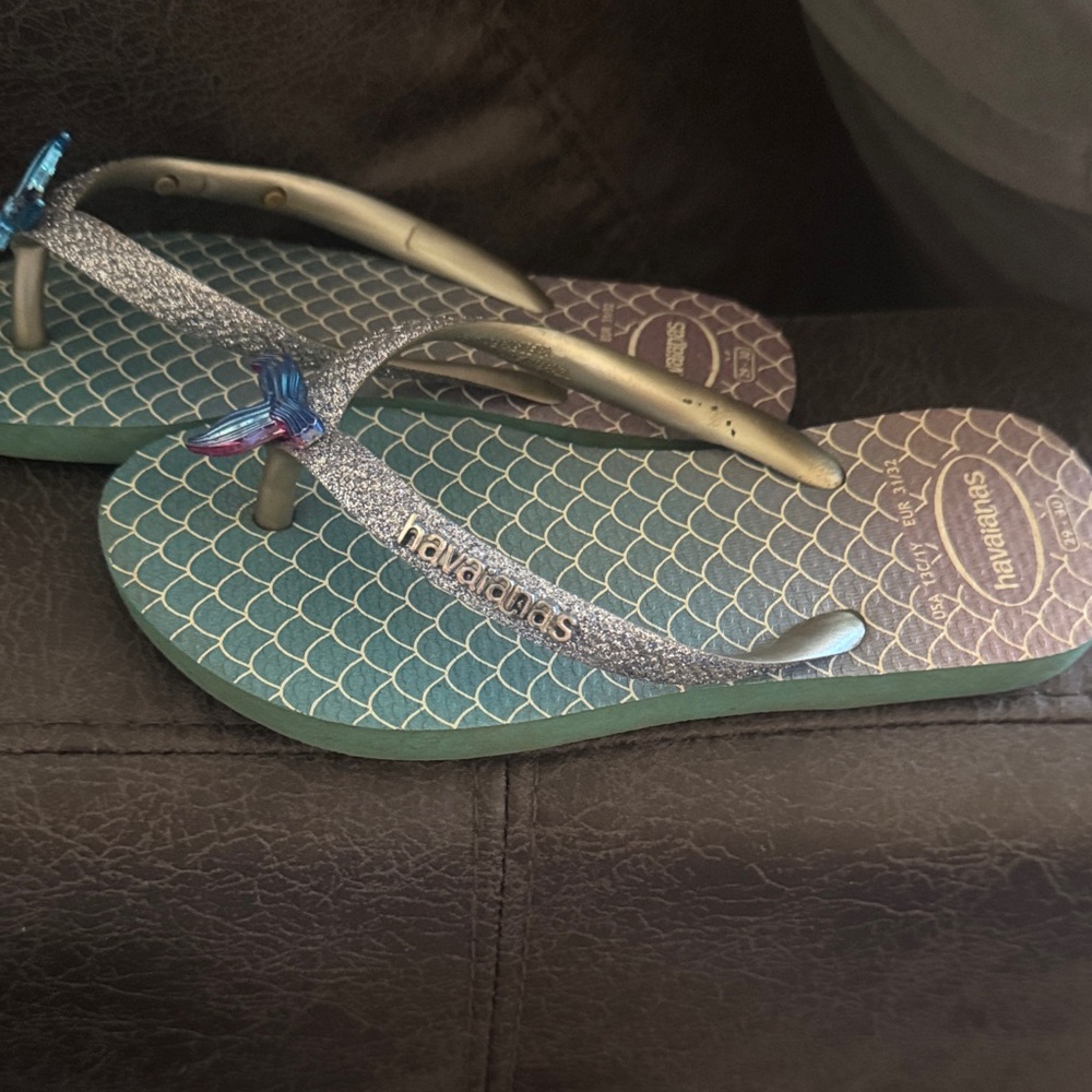 Havaianas Glitter Sandals - Blue and Silver